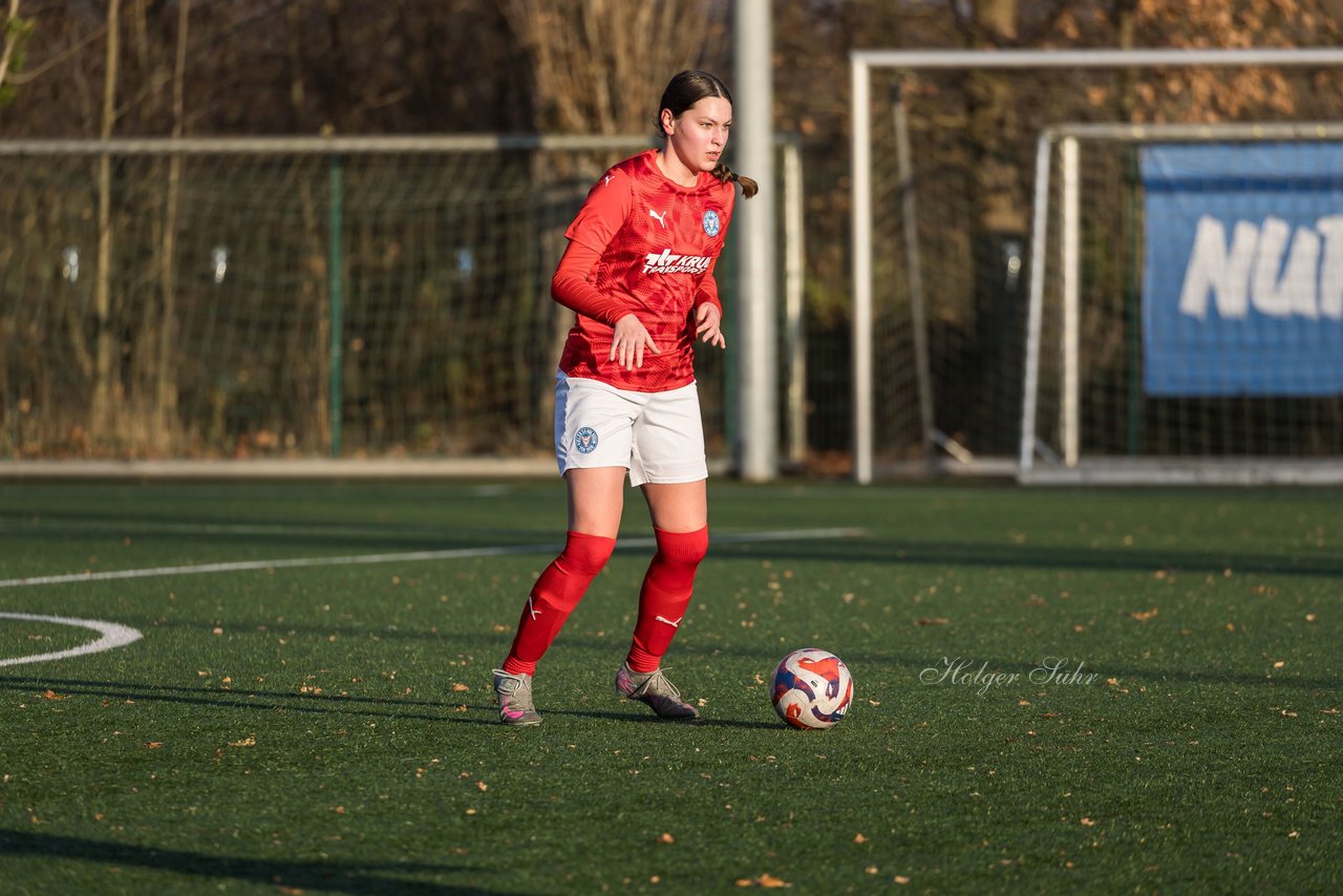 Bild 166 - wBJ Hamburger SV - Holstein Kiel : Ergebnis: 8:0